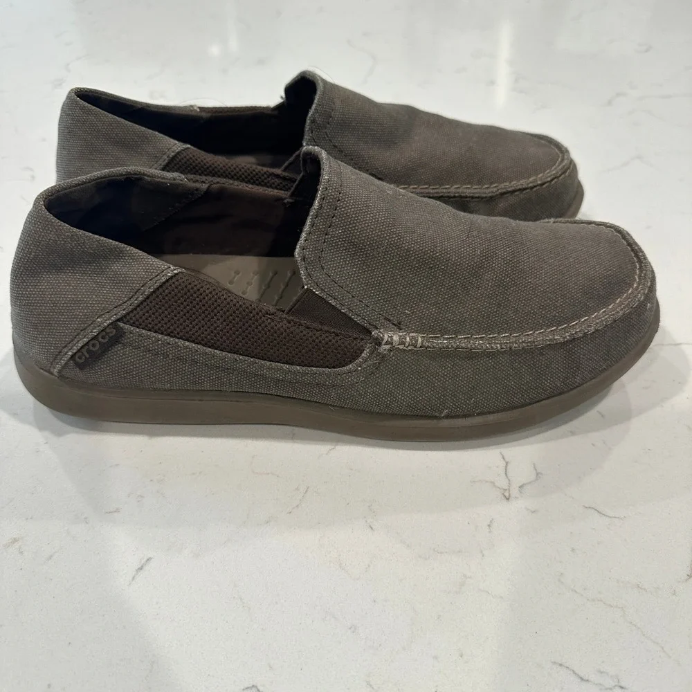 CROCS santa cruz